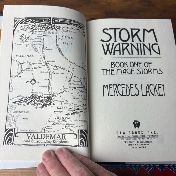 Mercedes Lackey & Larry Dixon 4 Hardcover Books Owlknight Owlflight 1st Edition - Picture 13 of 14